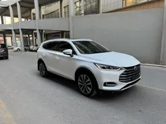 BYD Tang