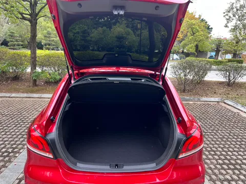 MG MG6