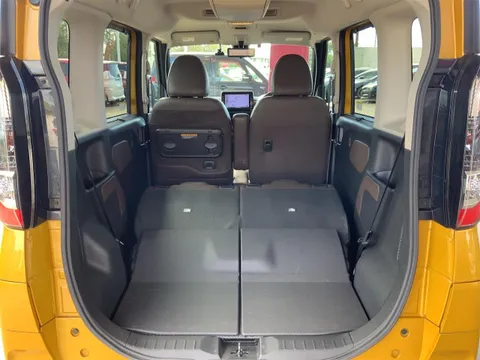 Mitsubishi eK X Space