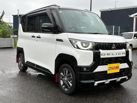 Mitsubishi Delica Mini