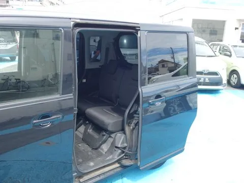 Suzuki Spacia Custom Z