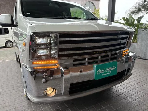 Nissan Vanette