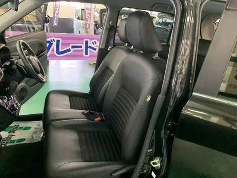 Toyota Pixis Joy