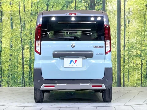 Suzuki Spacia Gear