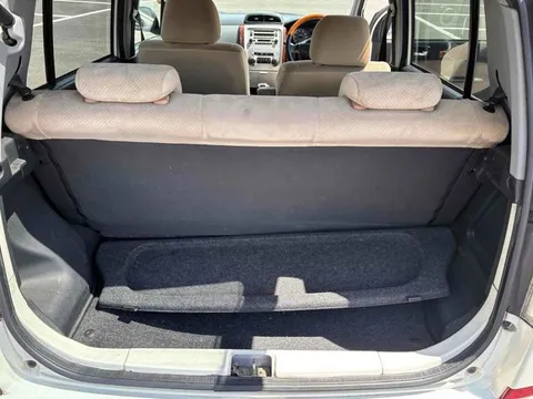 Daihatsu Mira AVY