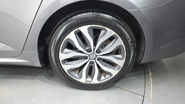 Renault Talisman (SM6)