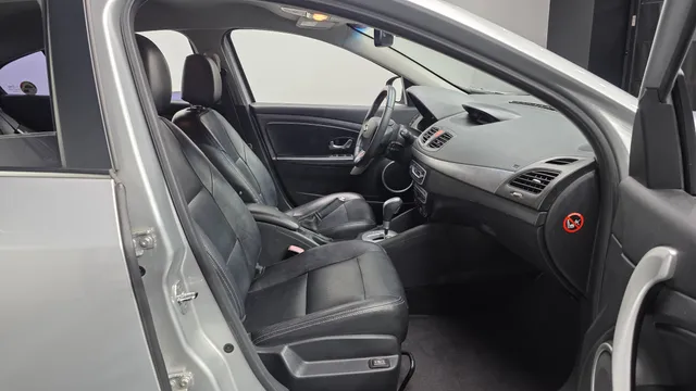 Renault SM3