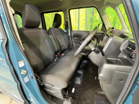 Suzuki Spacia Gear