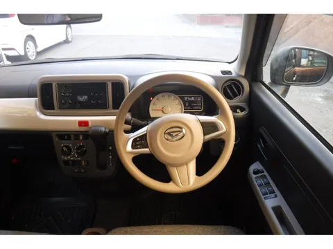 Daihatsu Mira Tocot