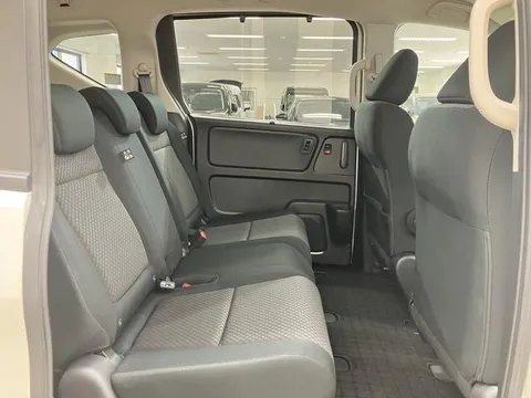 Honda Freed Plus
