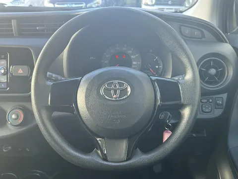 Toyota Yaris (Vitz)