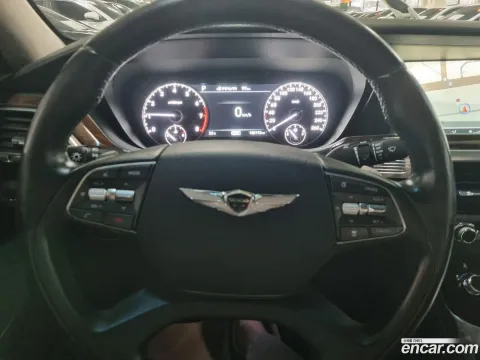 Genesis G90 (EQ900)