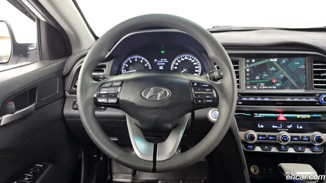 Hyundai Elantra (Avante)