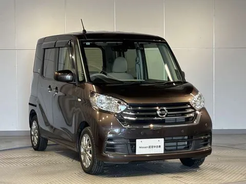 Nissan Dayz Roox