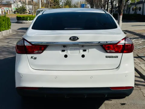 Kia Cerato (K3)