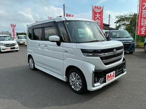 Suzuki Spacia Custom