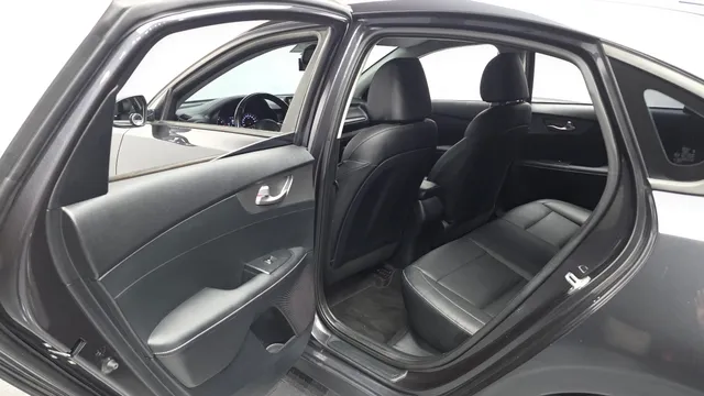 Kia Cerato (K3)
