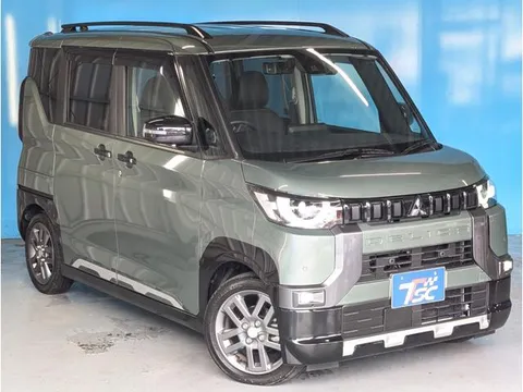 Mitsubishi Delica Mini