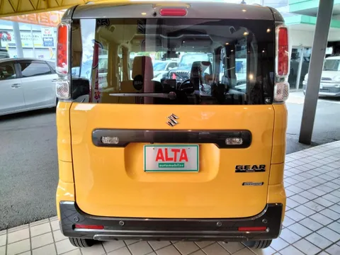 Suzuki Spacia Gear