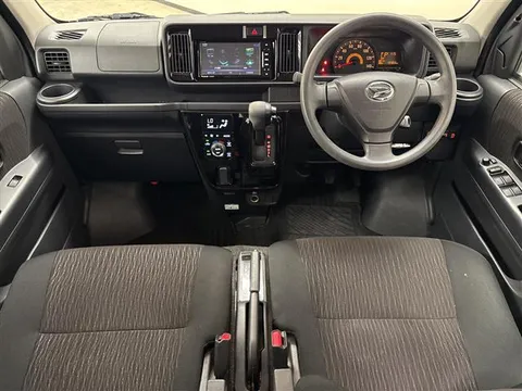 Daihatsu Atrai Wagon