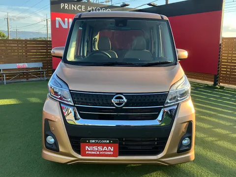 Nissan Dayz Roox