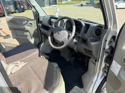 Nissan Clipper