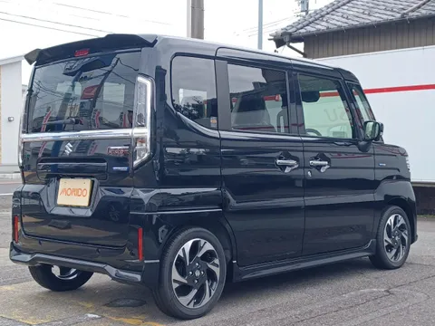 Suzuki Spacia Custom