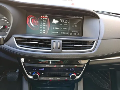 Borgward BX7