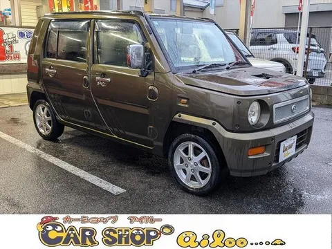 Daihatsu Naked