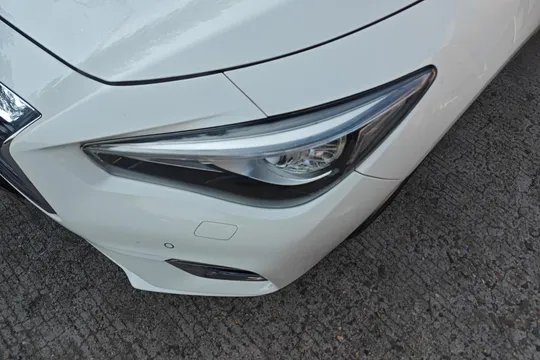 Infiniti Q50L