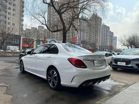 Mercedes-Benz C-Class