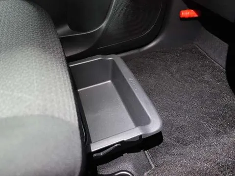 Mitsubishi eK X