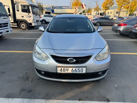 Renault SM3