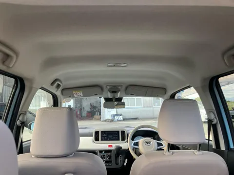 Daihatsu Mira Tocot