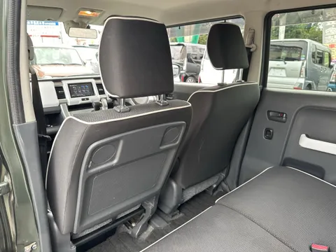 Mazda Flair Crossover
