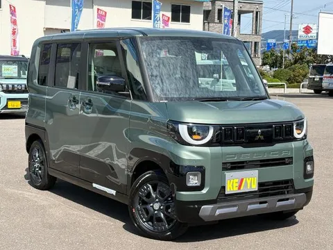 Mitsubishi Delica Mini