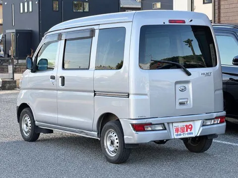 Daihatsu Hijet Cargo