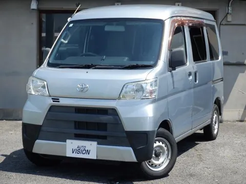 Toyota Pixis Van