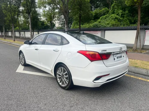 Hyundai Mistra