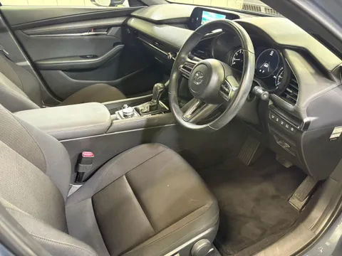 Mazda MAZDA3 Fastback