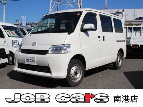 Toyota TownAce Van
