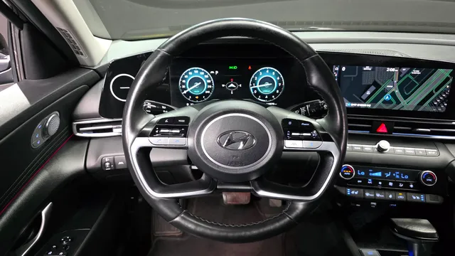 Hyundai Elantra (Avante)