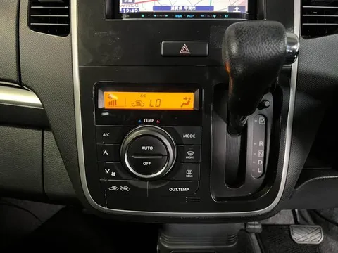 Suzuki Wagon R Stingray