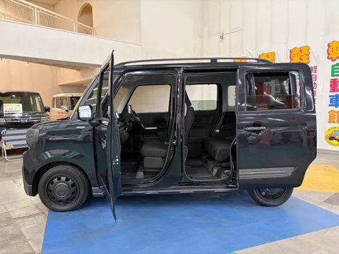 Suzuki Spacia Gear