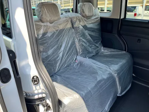 Mitsubishi Delica Mini