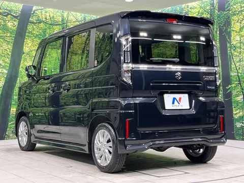 Suzuki Spacia Custom