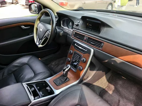 Volvo S80L