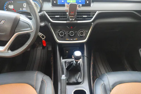 Wuling Hongguang S3