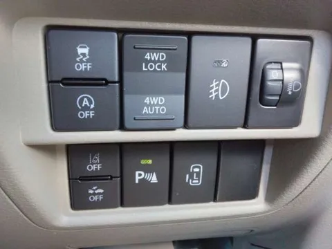 Nissan Clipper Rio
