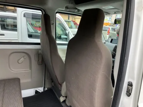 Mitsubishi Minicab Van